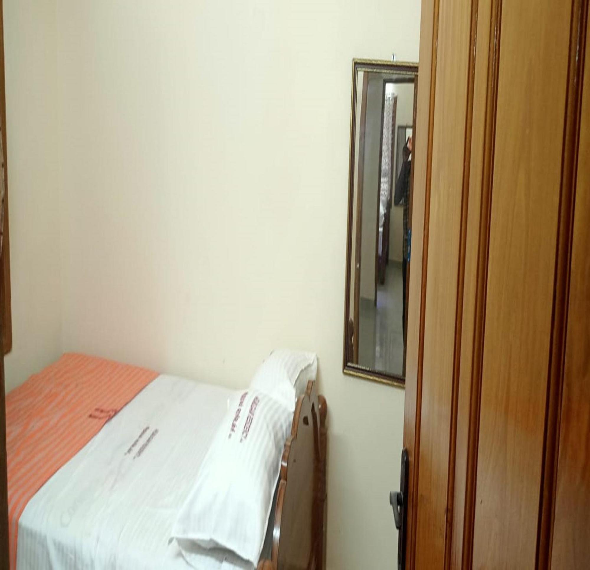 Arumugam Residency Ac Tiruchchendur ภายนอก รูปภาพ
